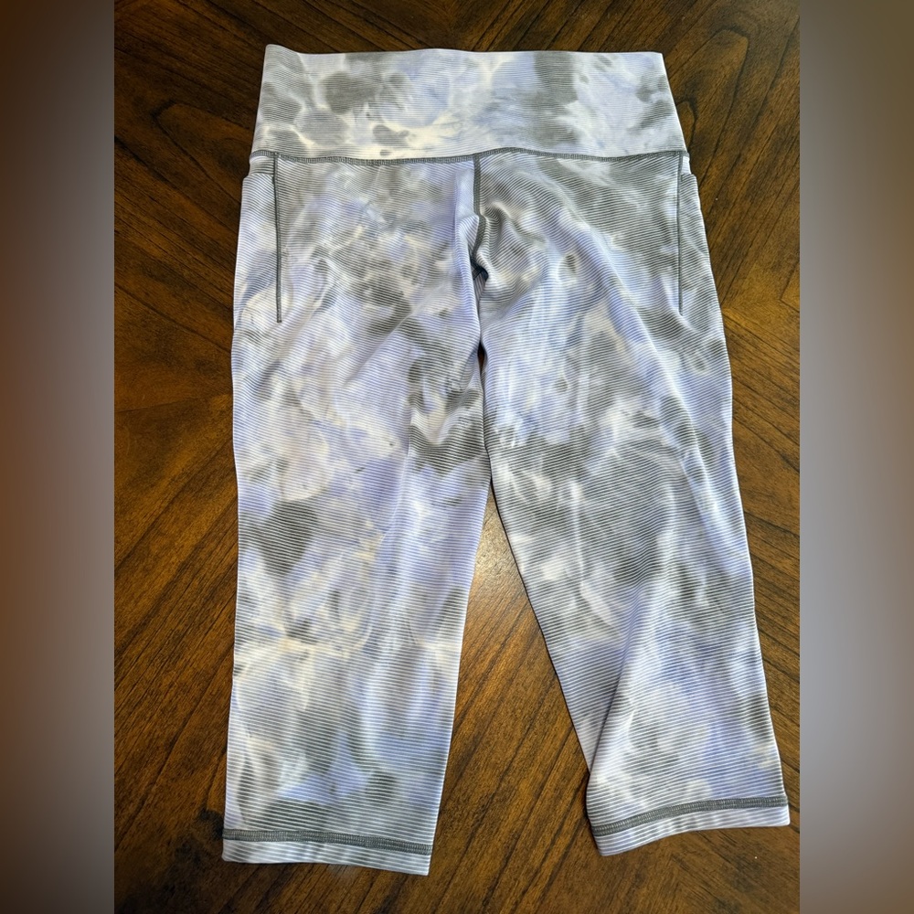 Athleta Salutation Stash Pocket Capri Size 1X